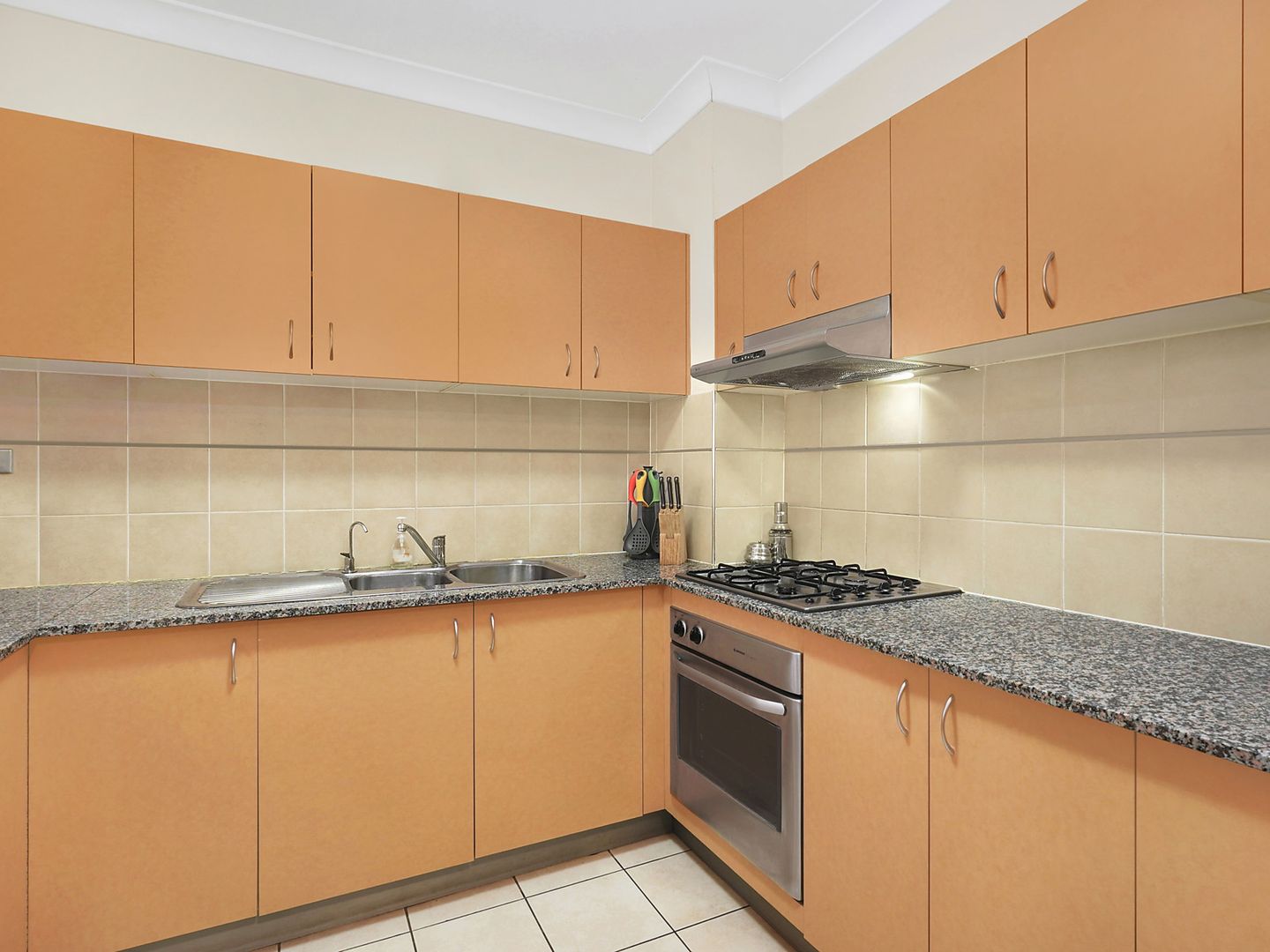 11/2 Wentworth Avenue, Toongabbie NSW 2146, Image 1