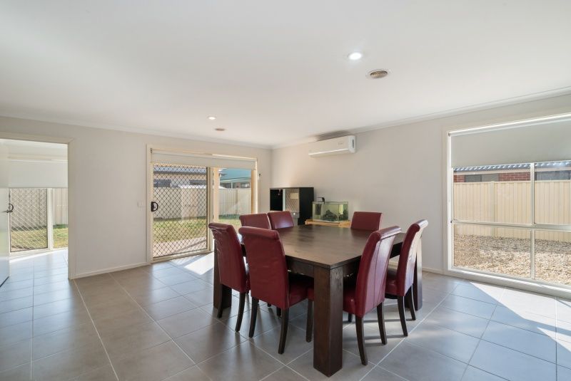 7 Mikada Boulevard, Kilmore VIC 3764, Image 2