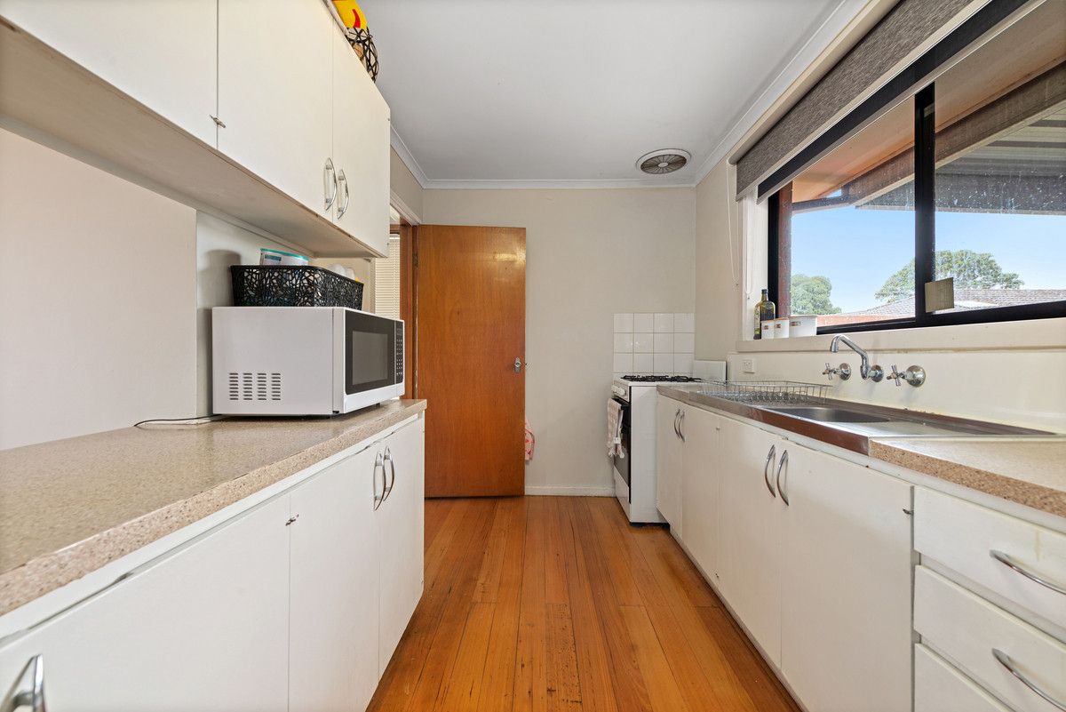 1 Jaycee Court, Sale VIC 3850, Image 2