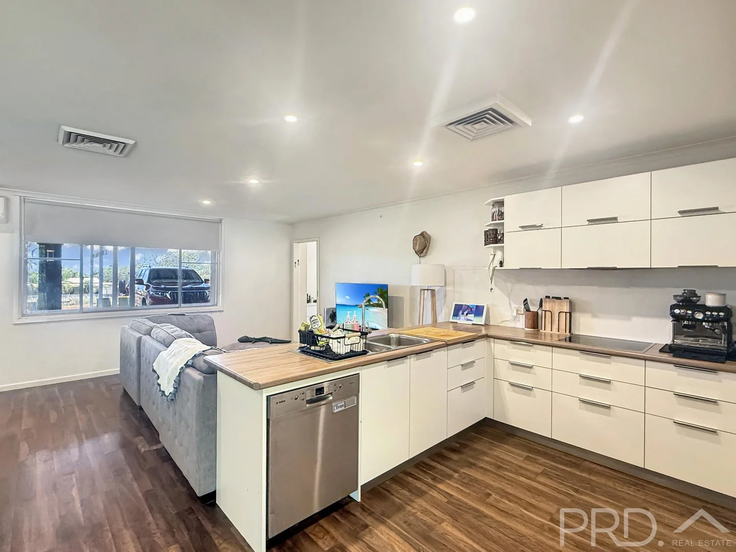 Primary image of 9 Forrest Crescent, Dampier WA 6713