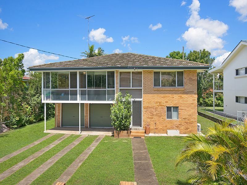 3 bedrooms House in 11 Larwood Street UPPER MOUNT GRAVATT QLD, 4122