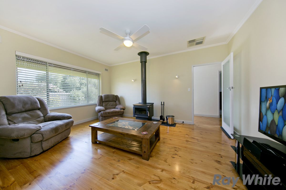 12 Smith Road, Gawler Belt SA 5118, Image 2