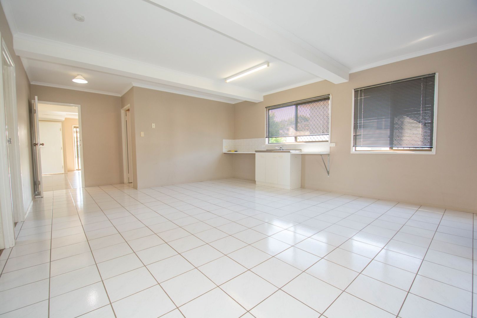 11 Hunter Street, Bundaberg South QLD 4670, Image 2