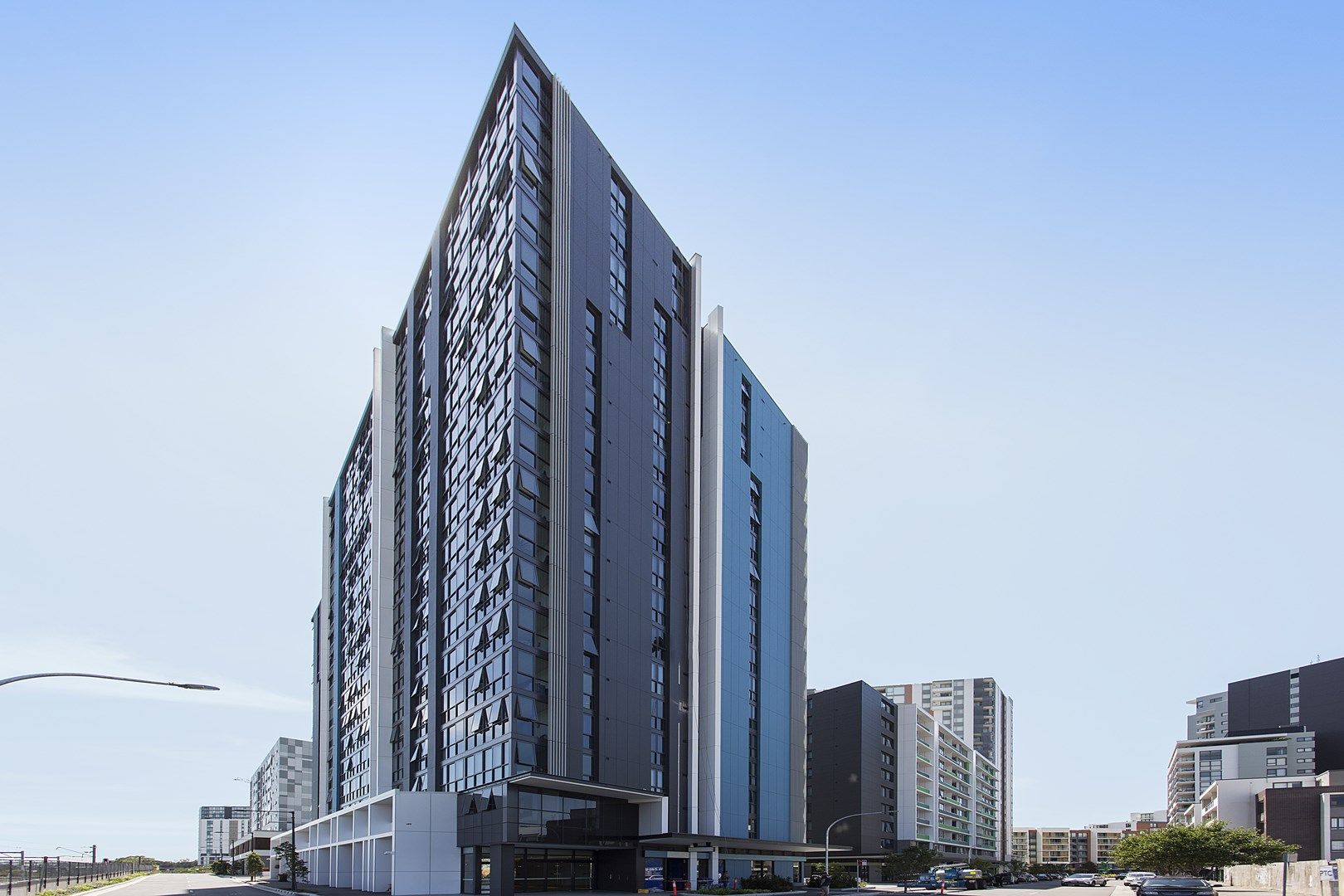 1 bedrooms Apartment / Unit / Flat in 104/7 Magdalene Terrace WOLLI CREEK NSW, 2205