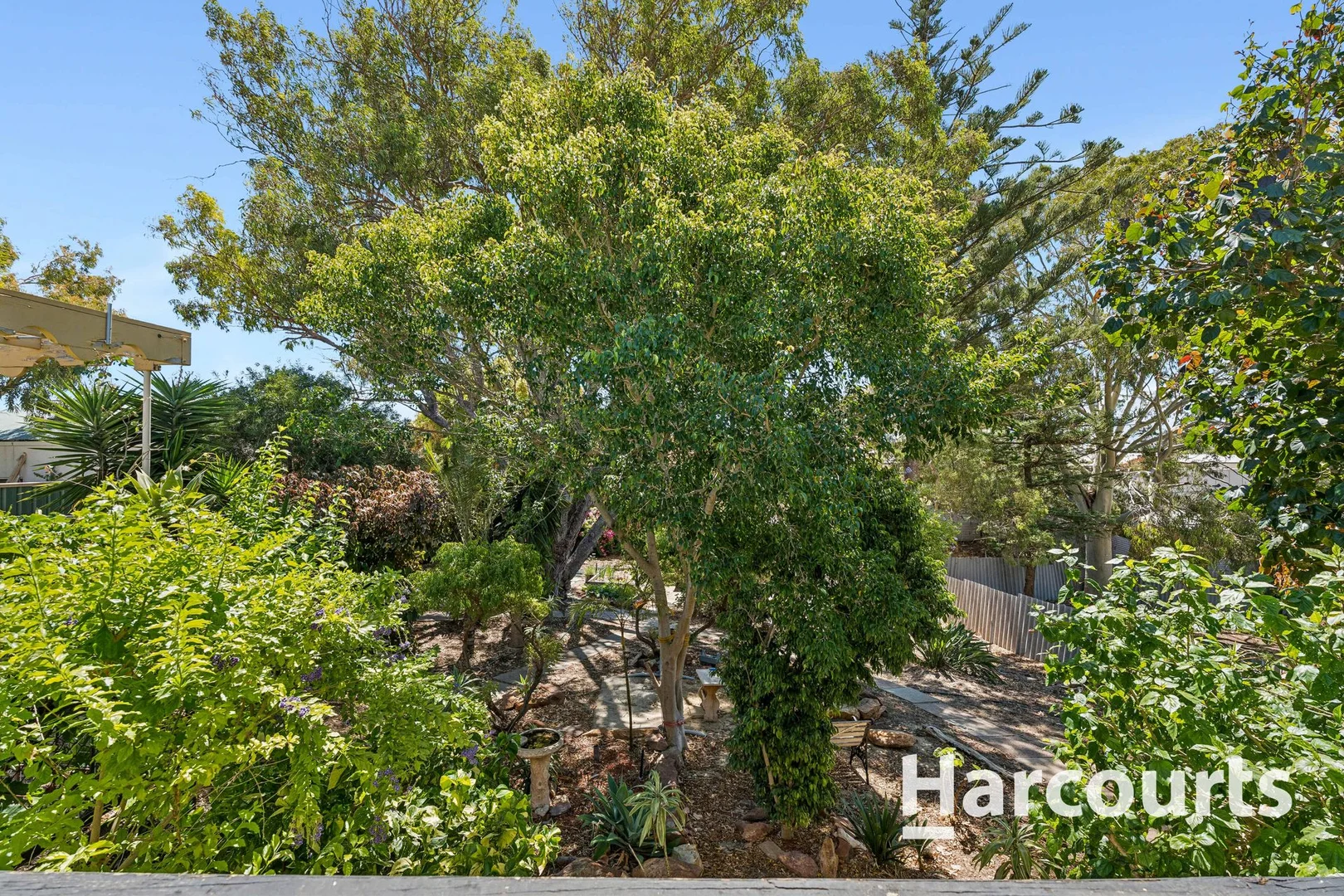 Additional image 27 of 11 Gumblossom Way, Quinns Rocks WA 6030