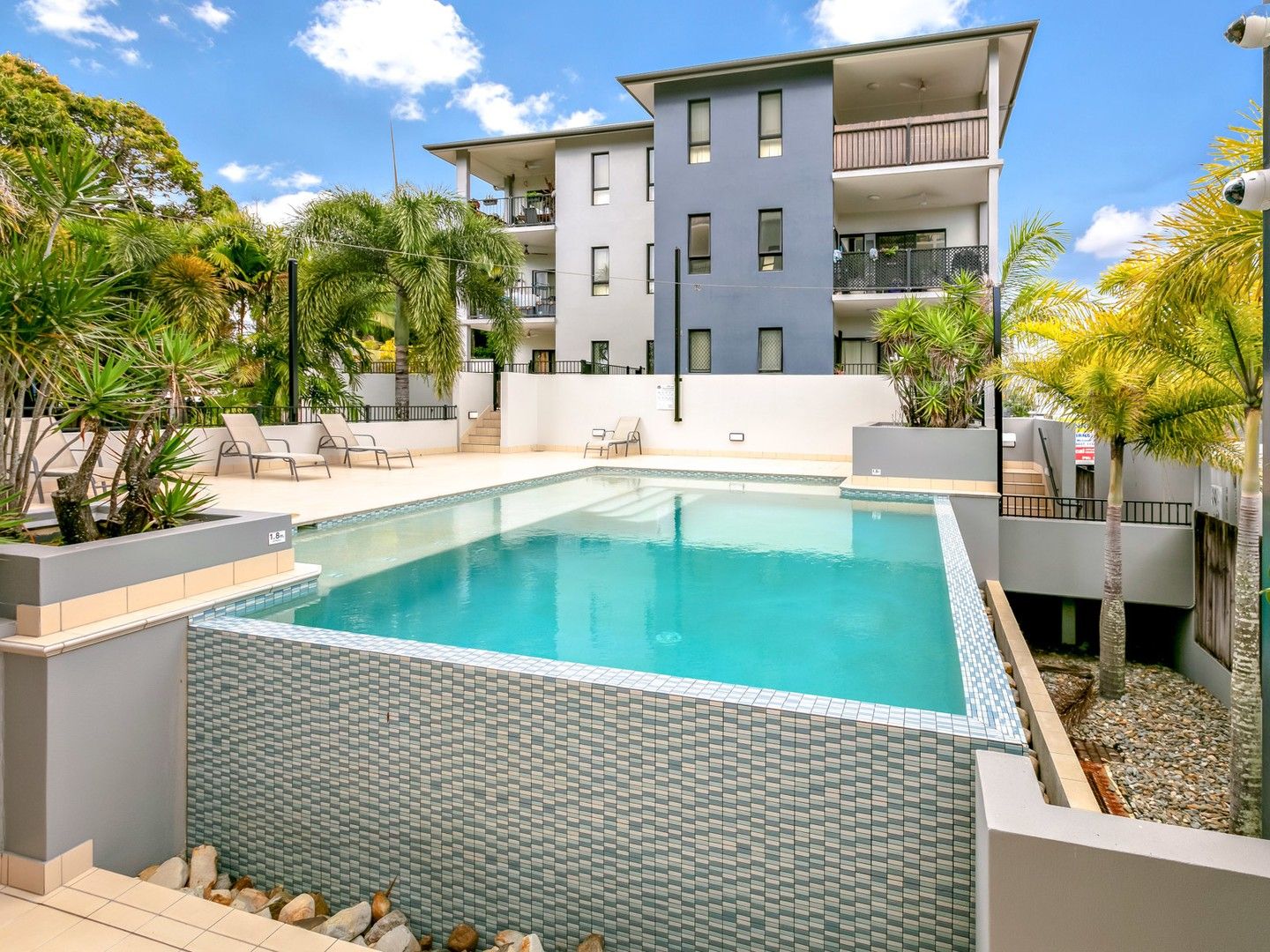 2/93-95 McLeod Street, Cairns City QLD 4870, Image 0