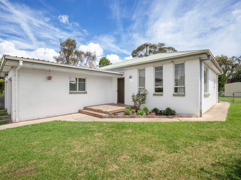 32 North Street, Armidale NSW 2350, Image 0