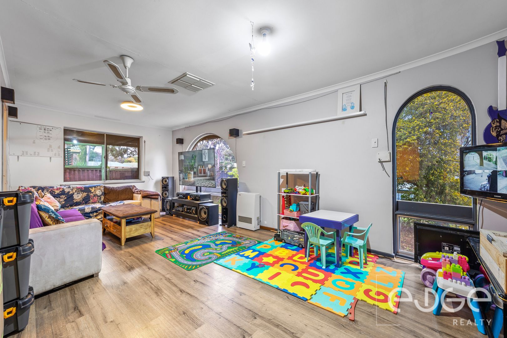 4 Target Hill Road, Salisbury Heights SA 5109, Image 2