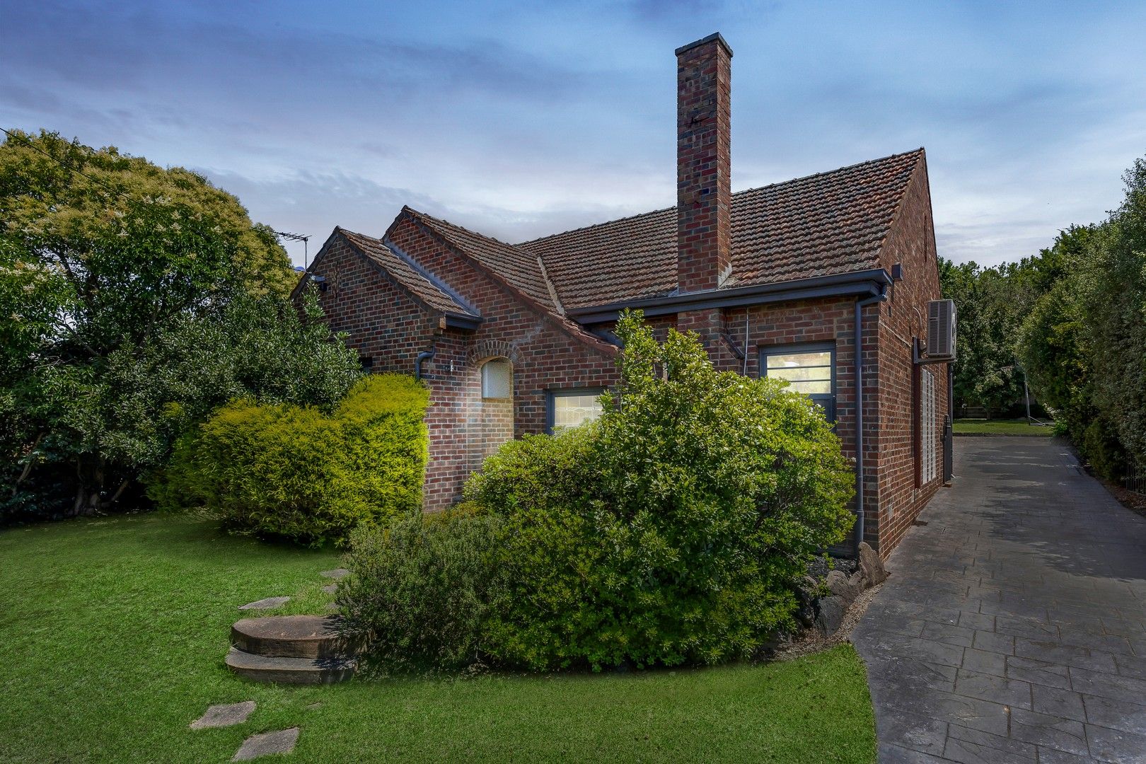 417 Lower Heidelberg Road, Eaglemont VIC 3084 - House For Rent | Domain