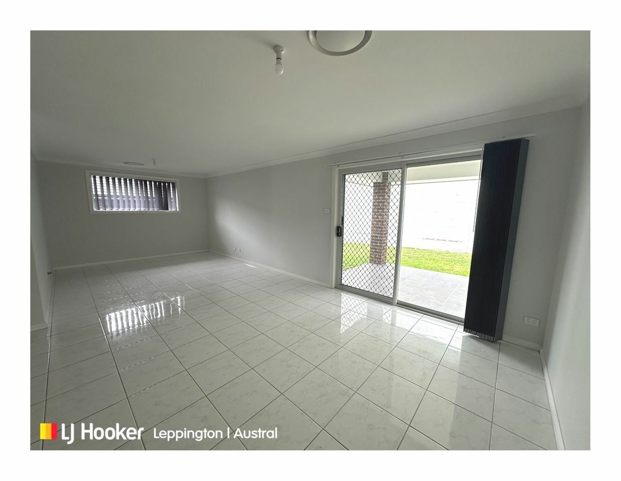 44 Bluebell Crescent, Spring Farm NSW 2570, Image 2