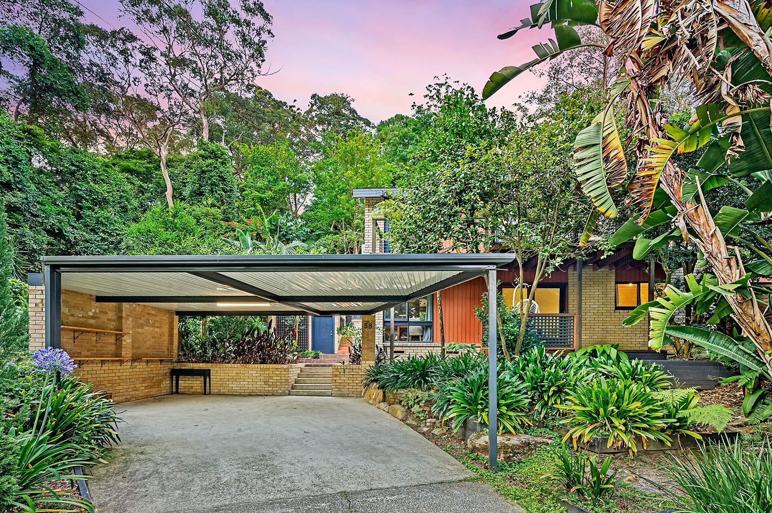 5 bedrooms House in 58 Blackbutt Avenue PENNANT HILLS NSW, 2120