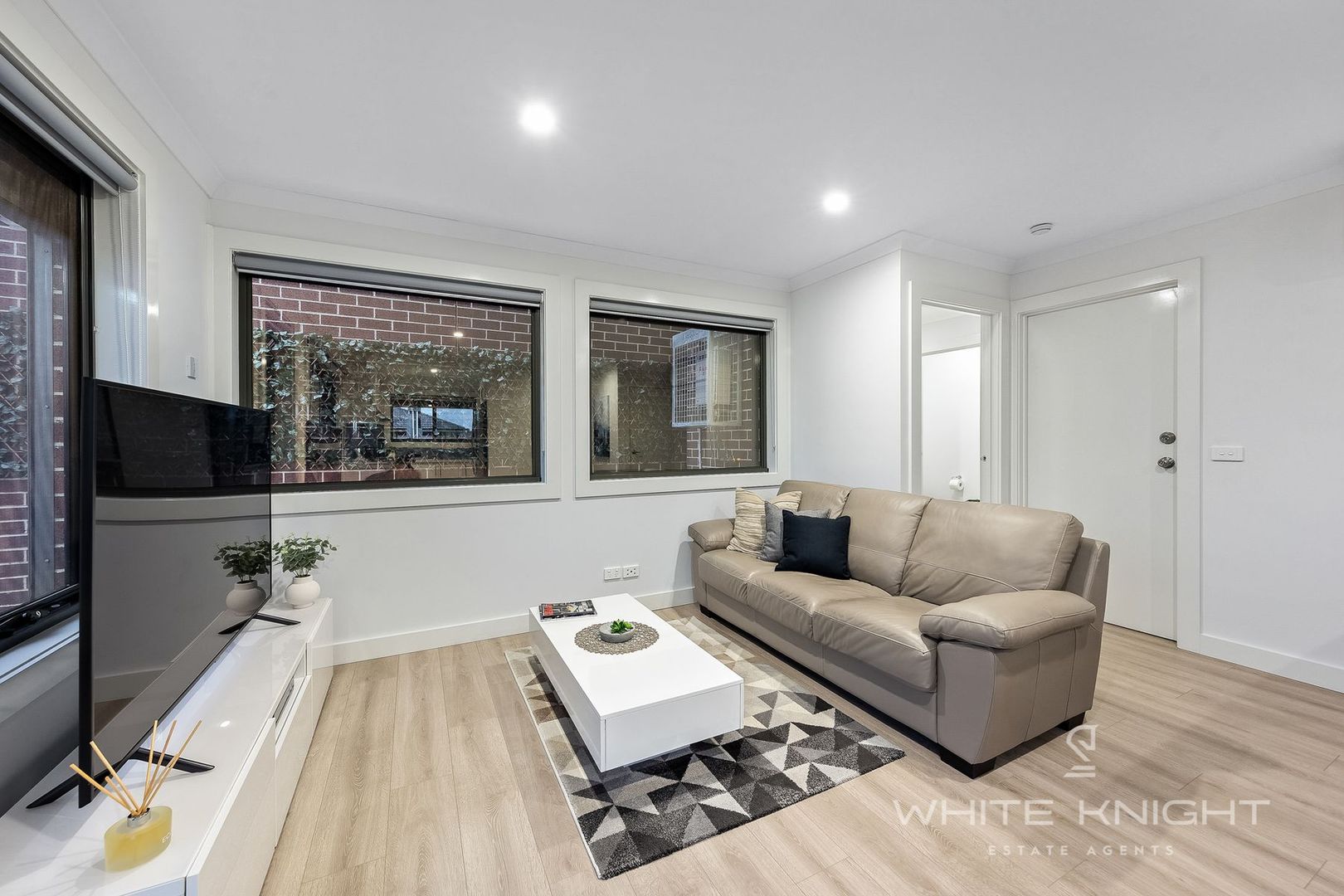 1/36 Andrea Street, St Albans VIC 3021, Image 2