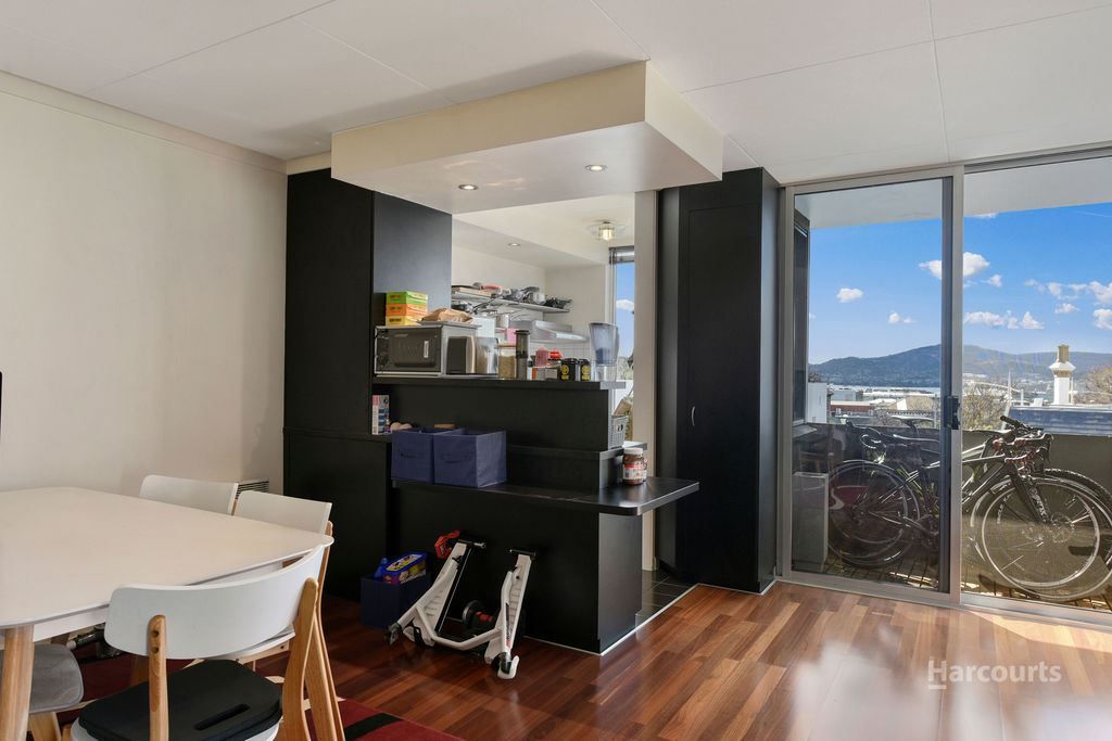 31/64 St Georges Terrace, Battery Point TAS 7004, Image 2