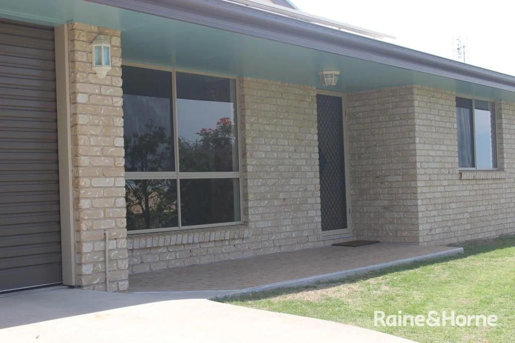 Additional image 8 of 25 Banksia Drive, Kingaroy QLD 4610