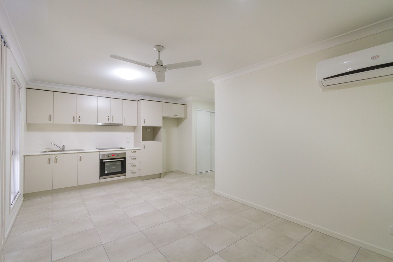 2 bedrooms Duplex in 1/39 Pendragon Street RACEVIEW QLD, 4305