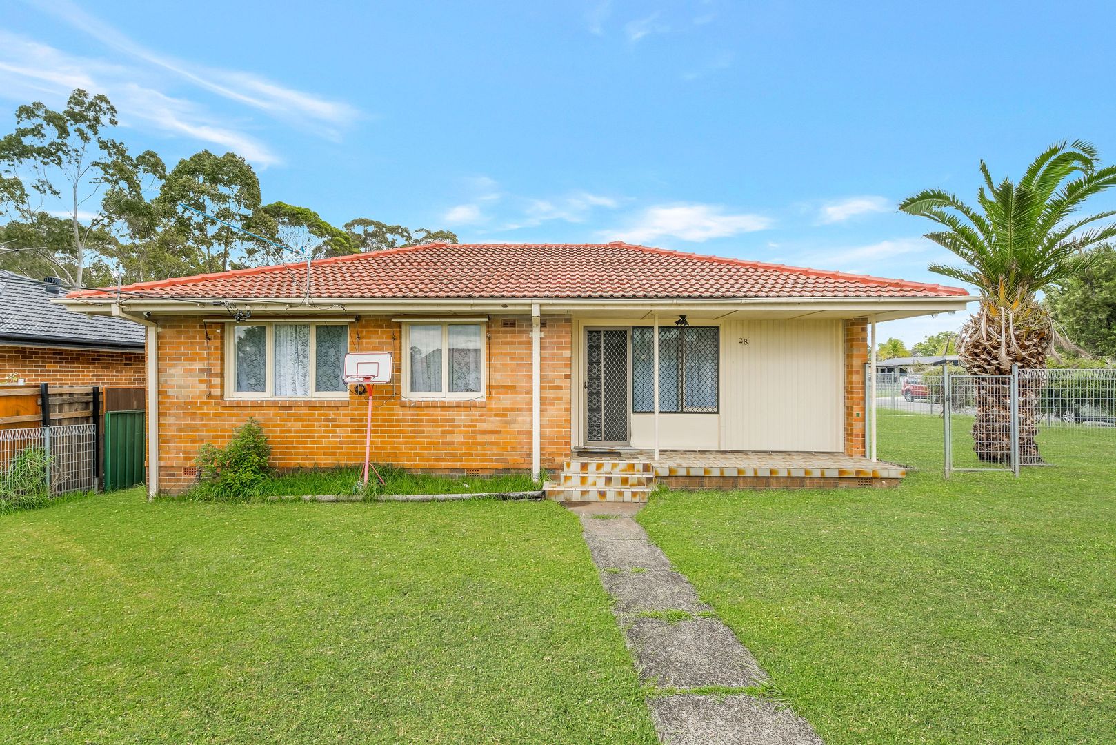 28 Bolinda Street, Busby NSW 2168, Image 2