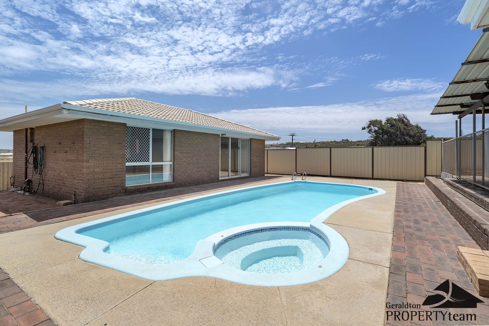 48 Hakea Street, Tarcoola Beach WA 6530, Image 2