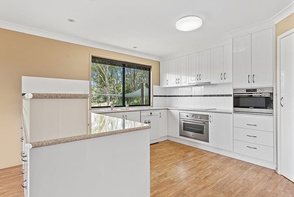 13 Hillview Court Top Camp QLD 4350 Domain