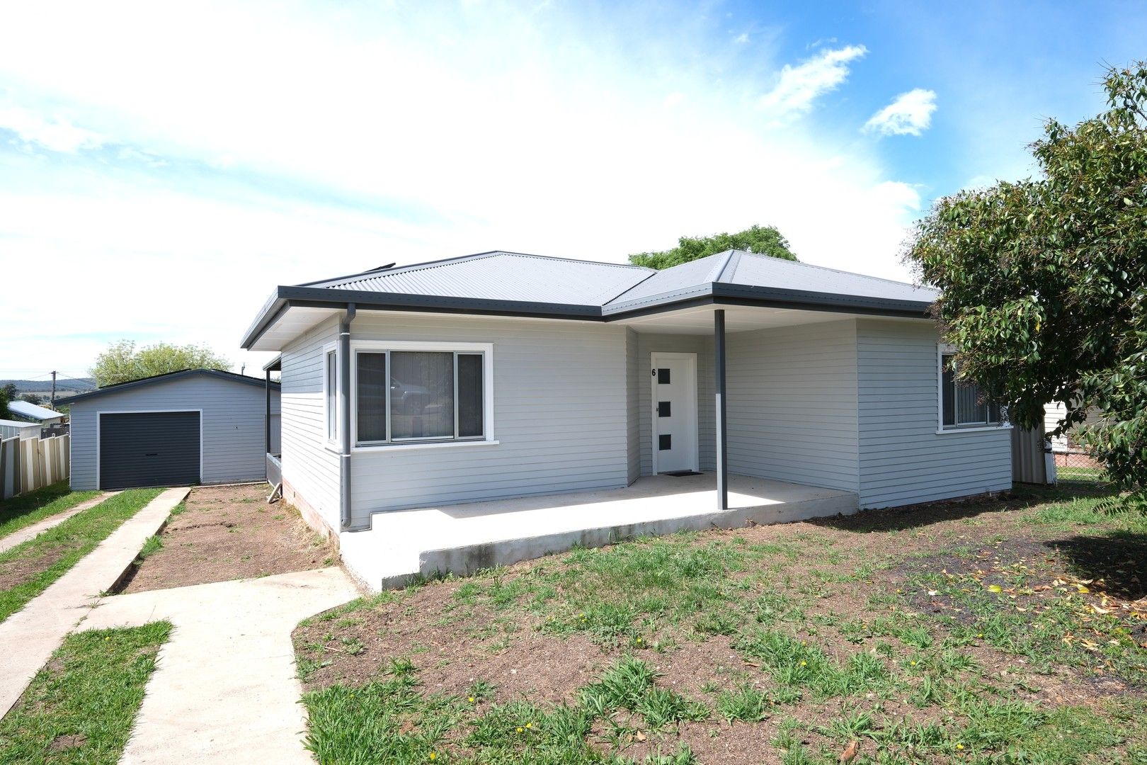 3 bedrooms House in 6 Lang street INVERELL NSW, 2360
