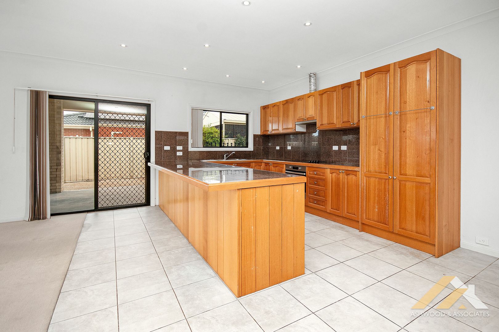 8 Eastcoast Ct, East Bairnsdale VIC 3875, Image 1