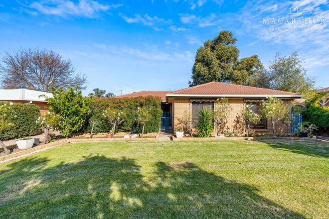 Picture of 15 Matheson Place, ESTELLA NSW 2650