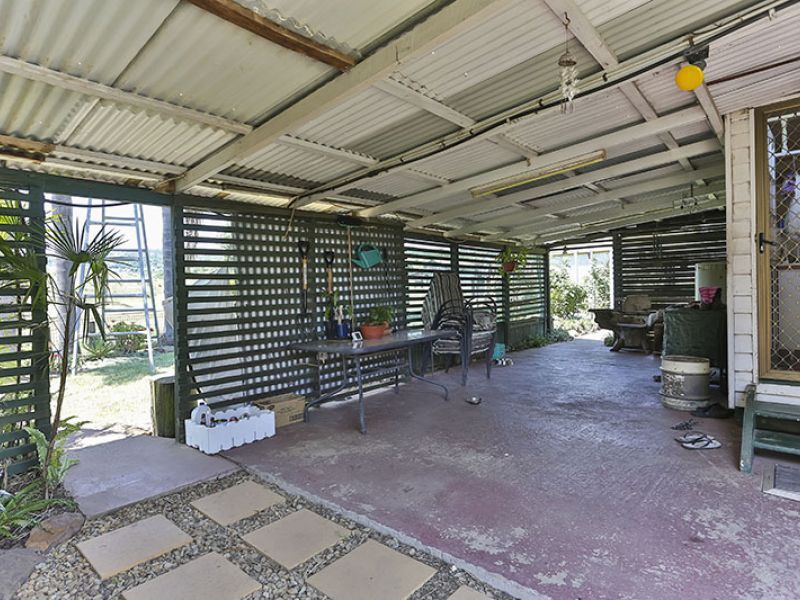 20 Mann Road, Haden QLD 4353, Image 2