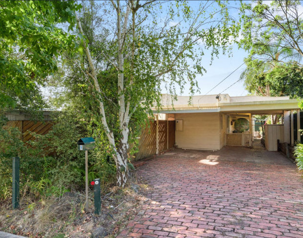 9 Glenview Road, Doncaster East VIC 3109