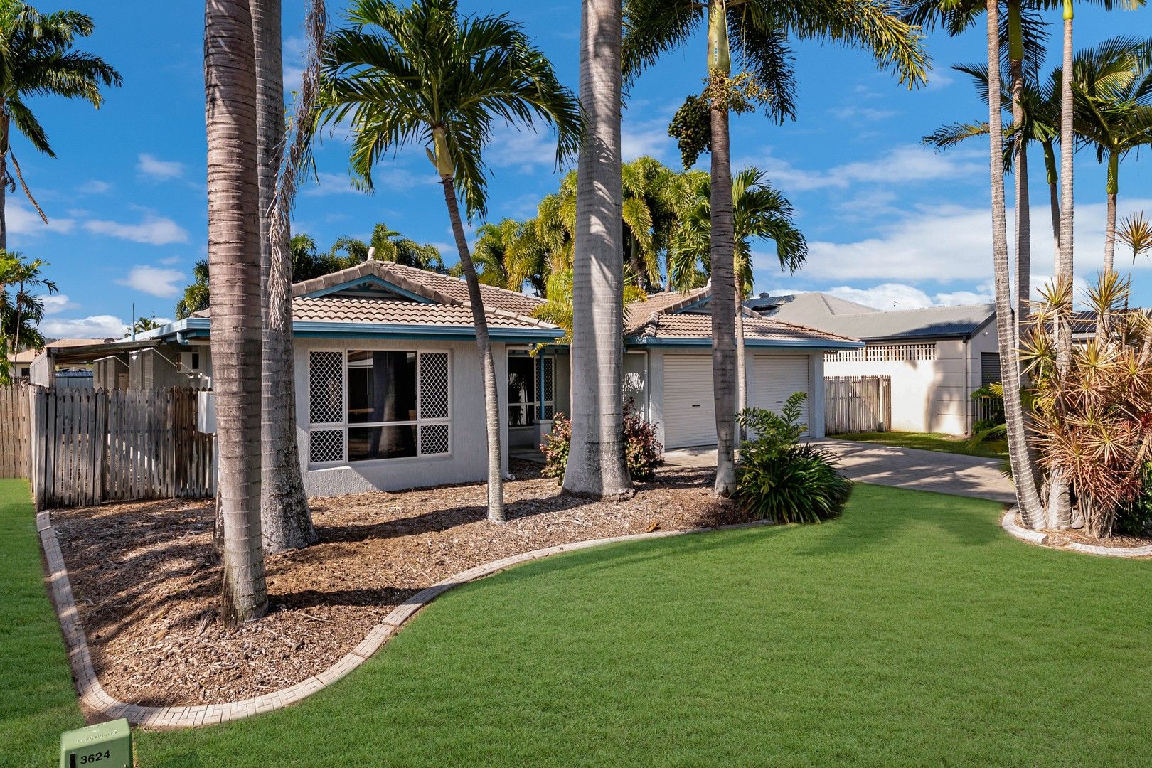 4 bedrooms House in 54 Eureka Crescent KIRWAN QLD, 4817