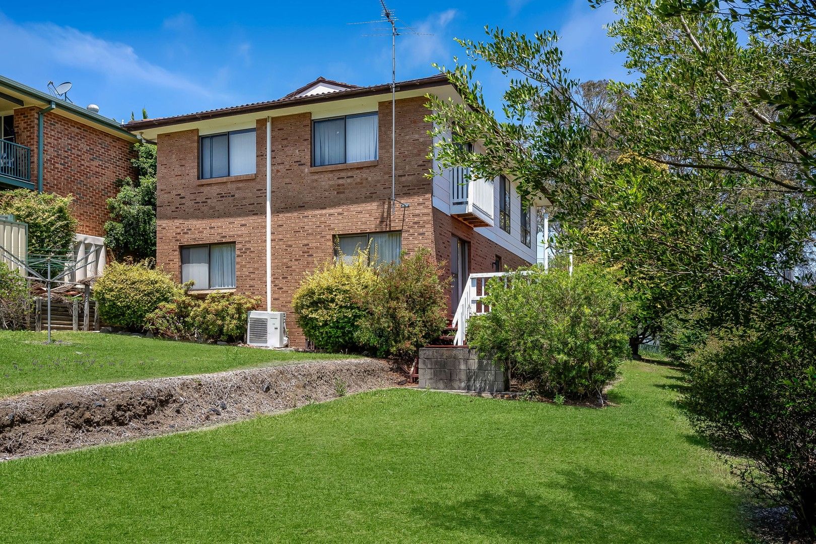 6 Eliot Street, Mannering Park NSW 2259, Image 0