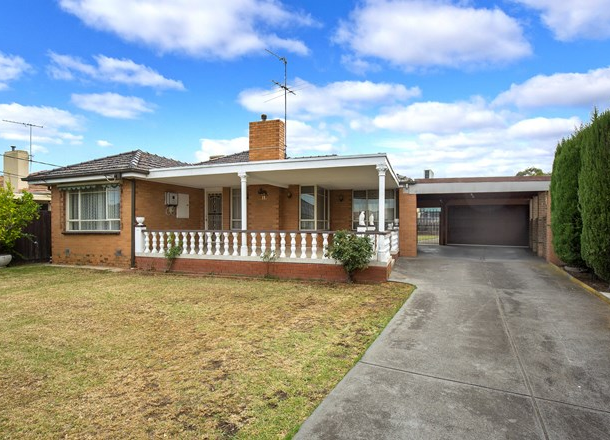 11 Cresswold Avenue, Avondale Heights VIC 3034