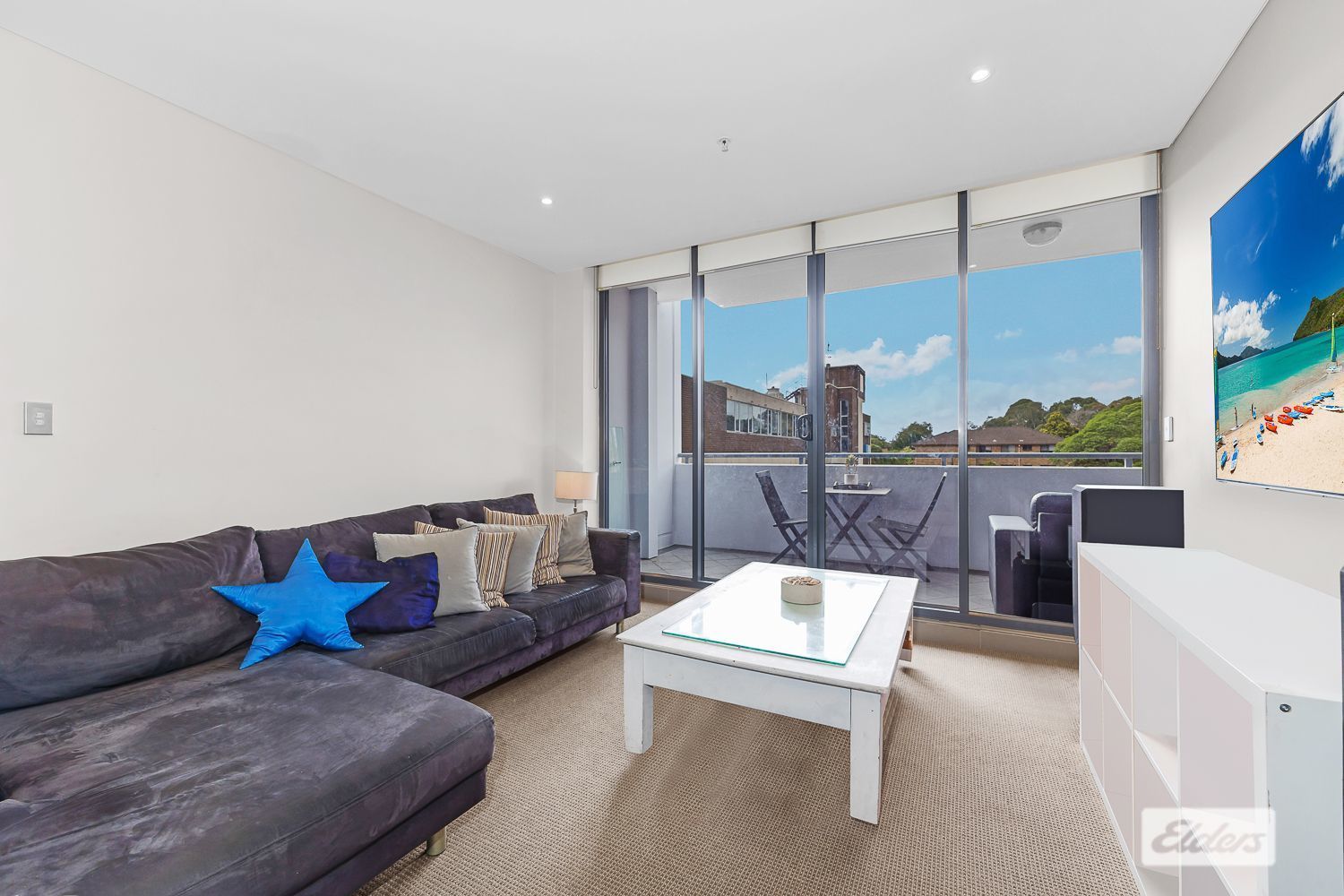 817/1C Burdett Street, Hornsby NSW 2077 Domain