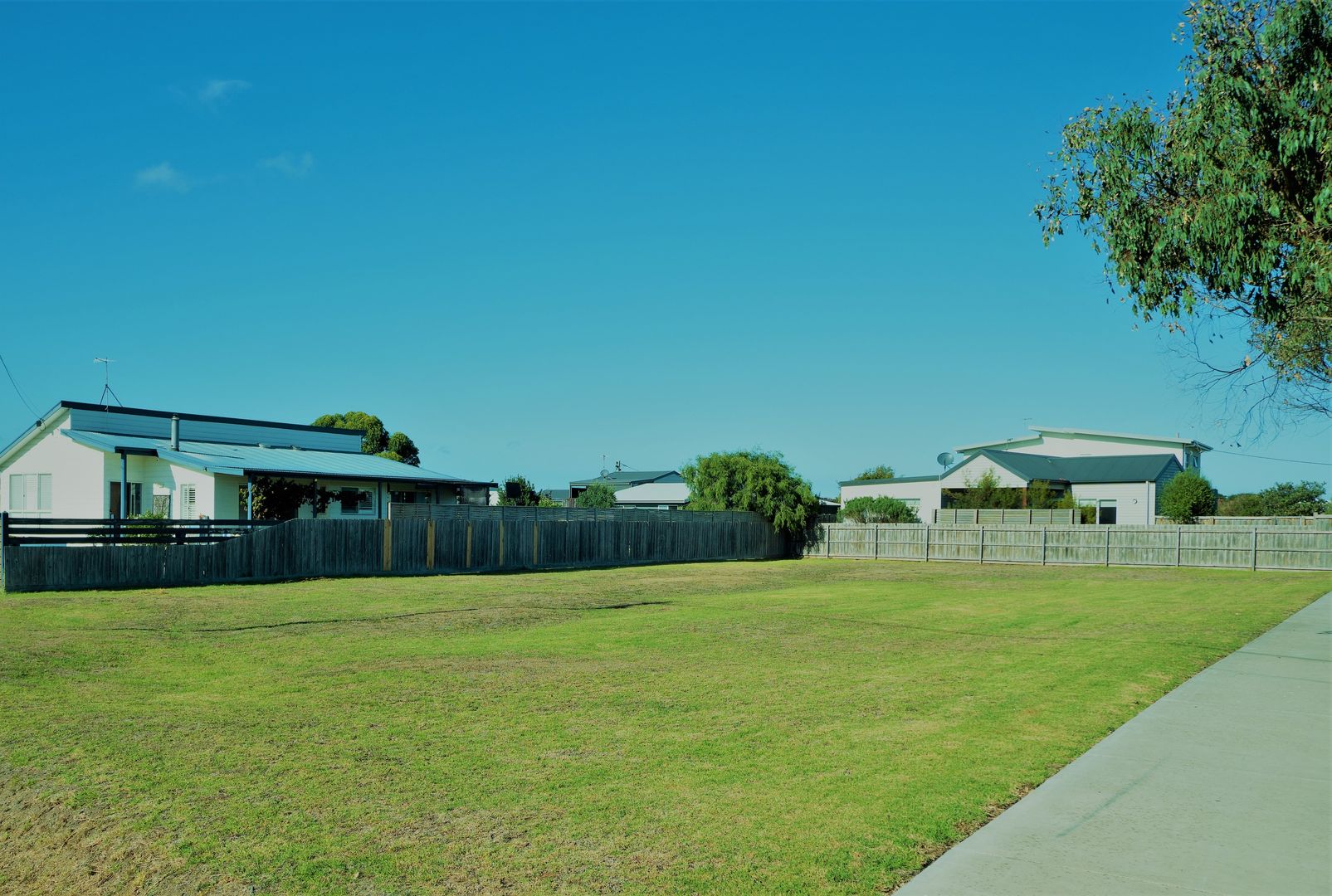 1 Tolley Avenue, Surf Beach VIC 3922, Image 1
