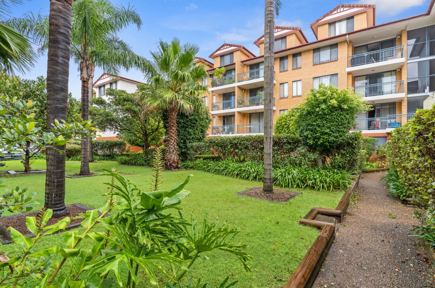 2 bedrooms Apartment / Unit / Flat in 159/83-93 Dalmeny Avenue ROSEBERY NSW, 2018