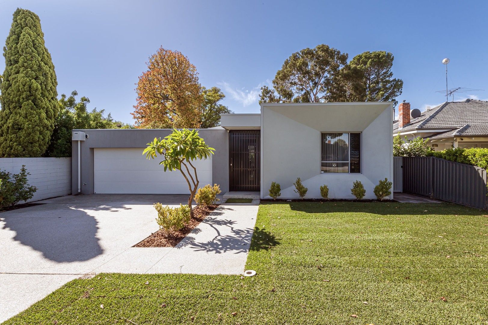 4 bedrooms House in 18 Hartwell Street COOLBINIA WA, 6050