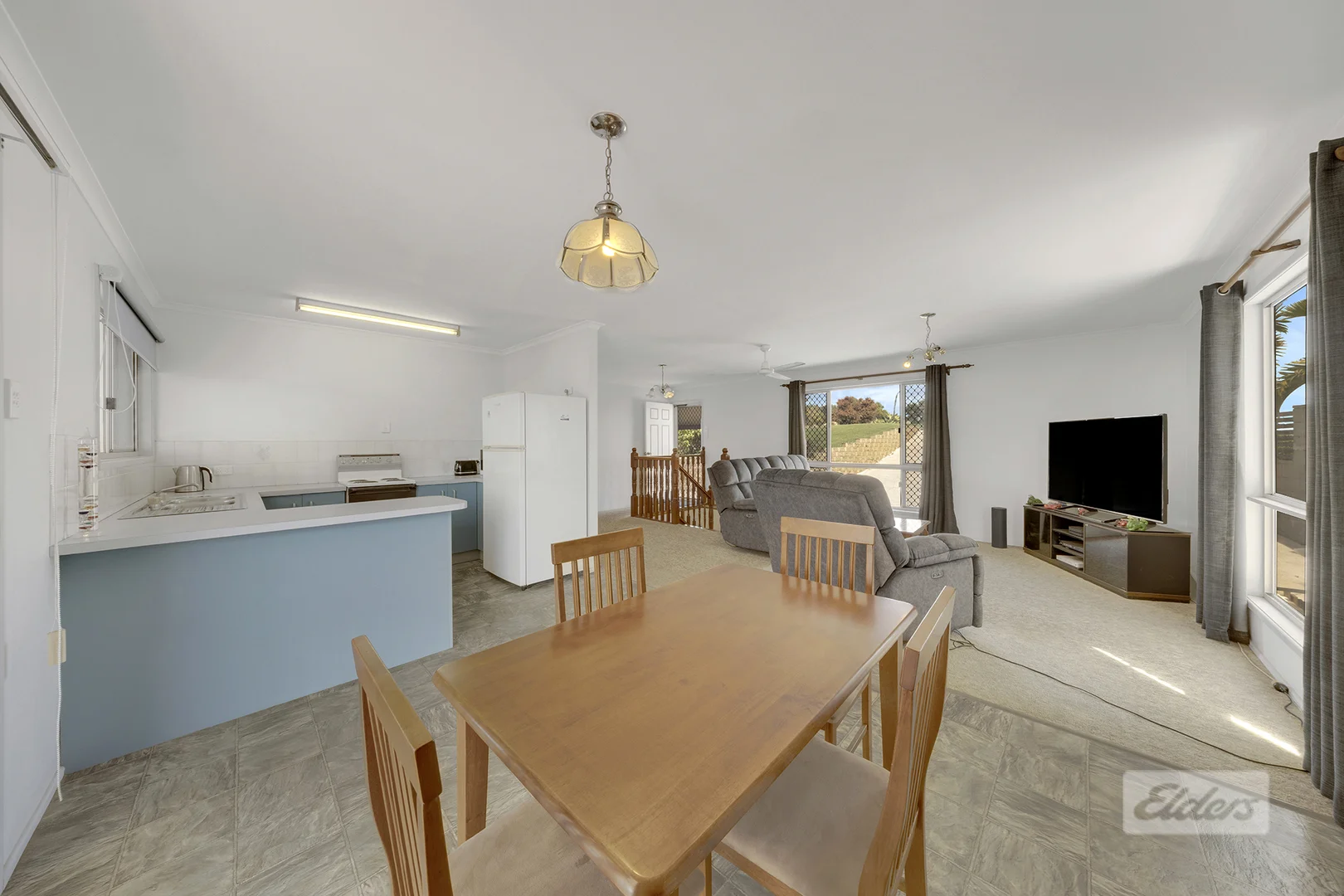 Additional image 5 of 24 Coral Court, Kin Kora QLD 4680