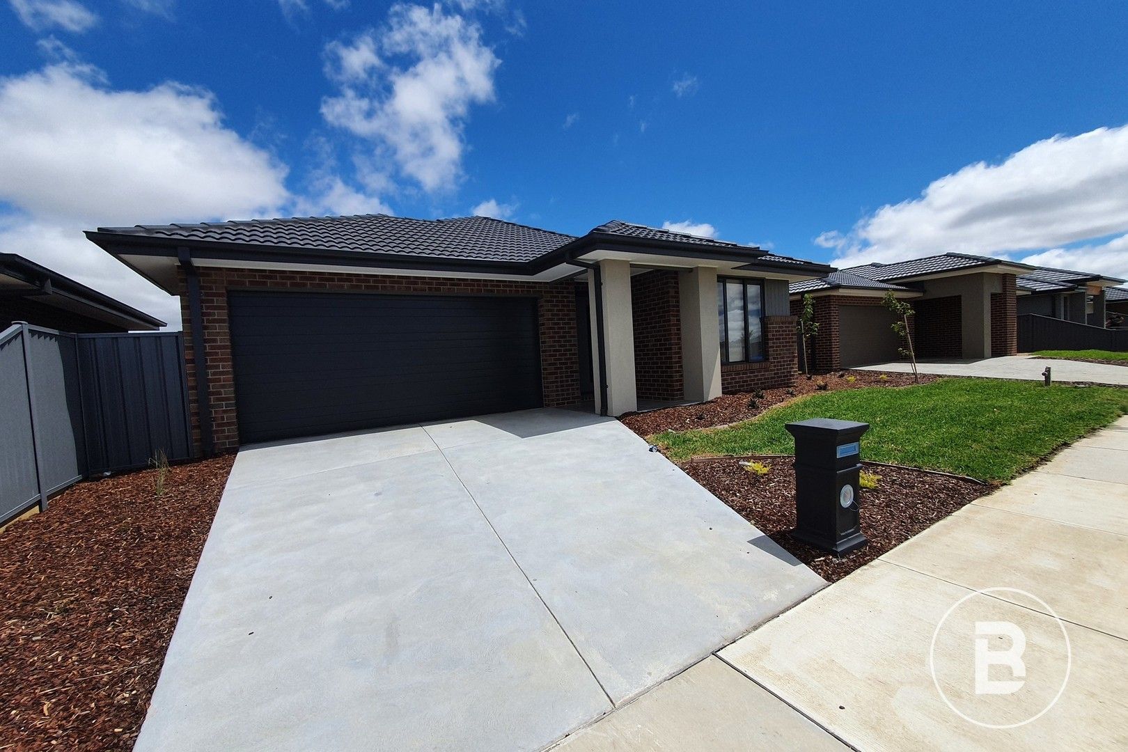 4 bedrooms House in 37 Lugano Avenue ALFREDTON VIC, 3350