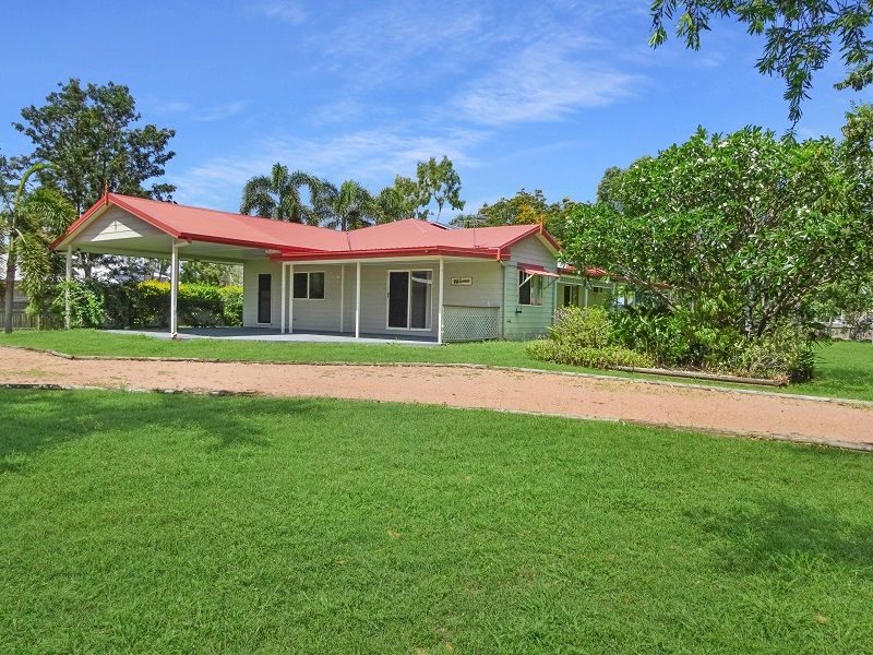 5 bedrooms House in 35 Octagonal Crescent KELSO QLD, 4815