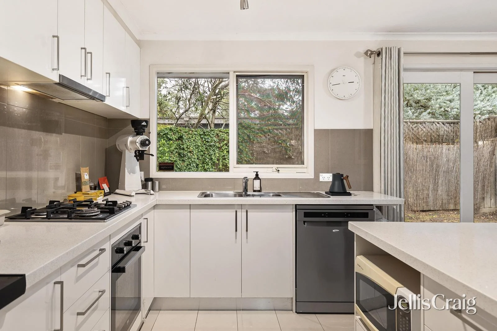 Additional image 4 of 2/5 Vista Avenue, Ringwood East VIC 3135