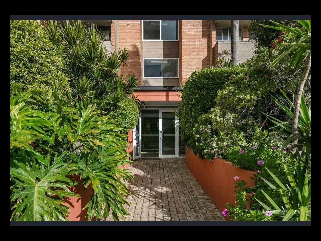 4 Dover Court, Mosman Park WA 6012, Image 1