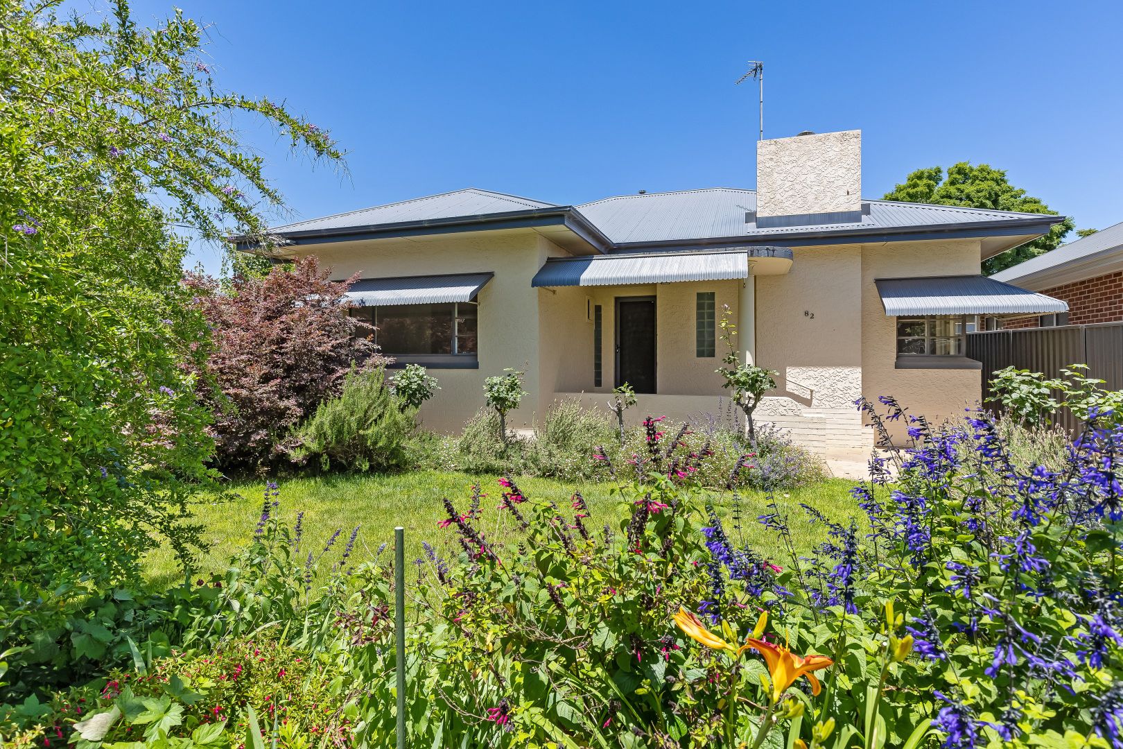 82 Railway Street, Turvey Park NSW 2650 - House For Rent - $540 | Domain