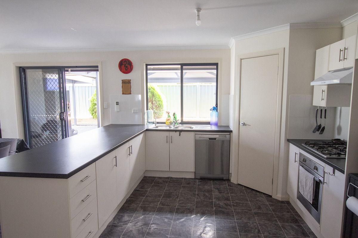 22 Sapphire Way, Aldinga Beach SA 5173, Image 0