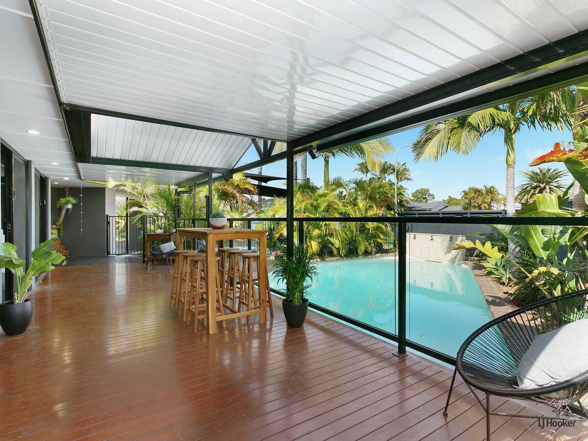 21 Barklya Place, Palm Beach QLD 4221, Image 0