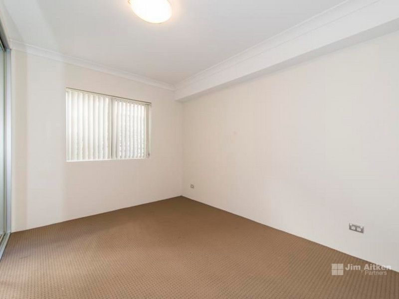 2/13-19 Robert Street, Penrith NSW 2750, Image 1