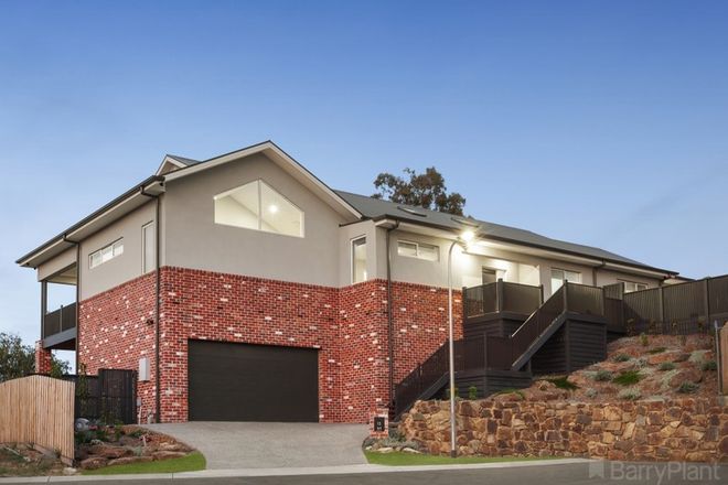 Picture of 15 Aspen Court, WARRANWOOD VIC 3134