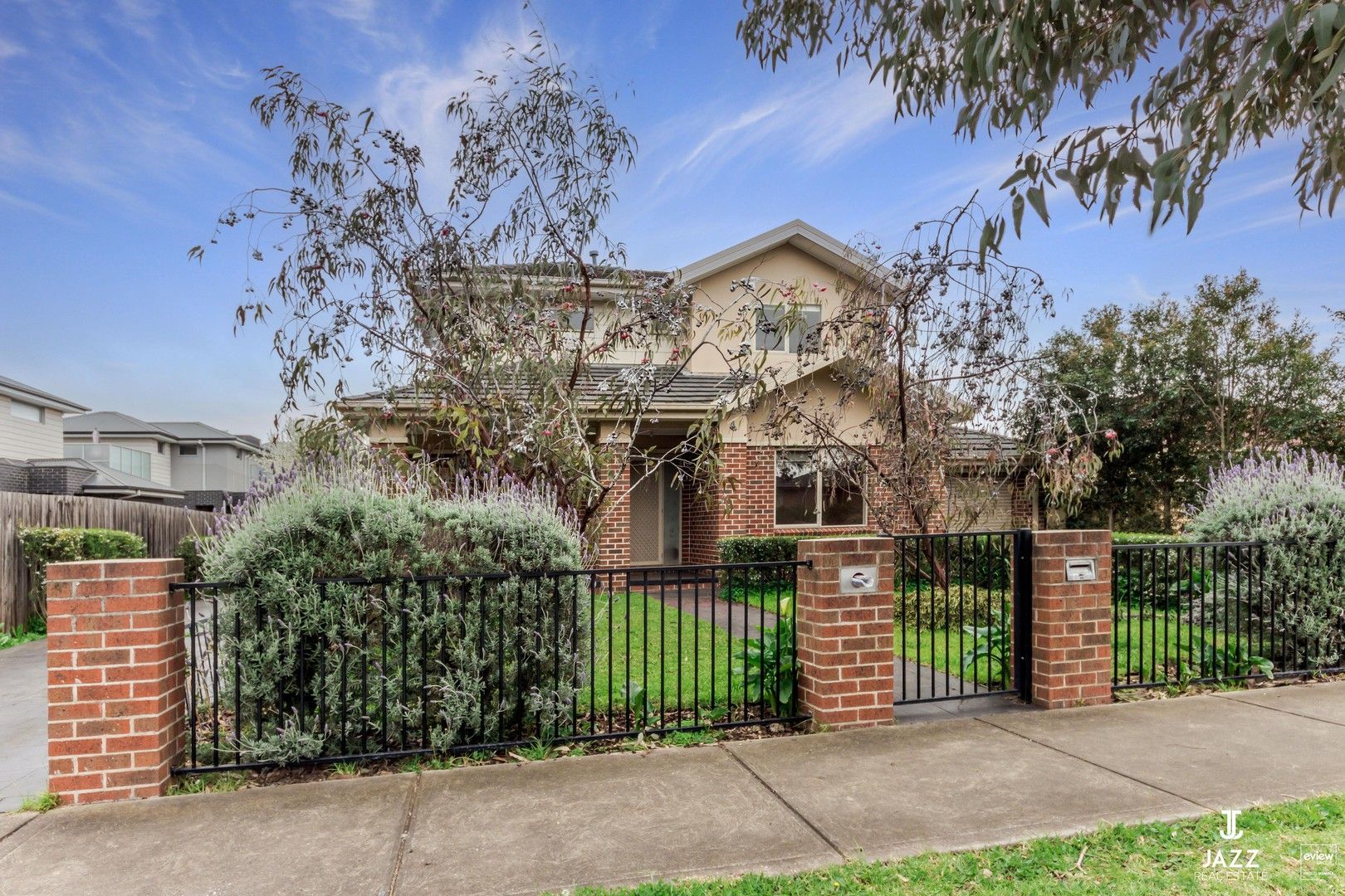 3 bedrooms House in 1/121 Hickford Street RESERVOIR VIC, 3073