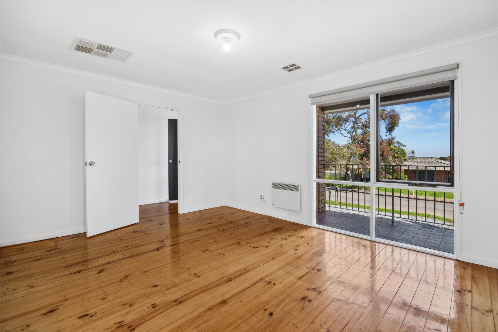 6 Vilna Crescent, Hackham West SA 5163 House For Rent Domain