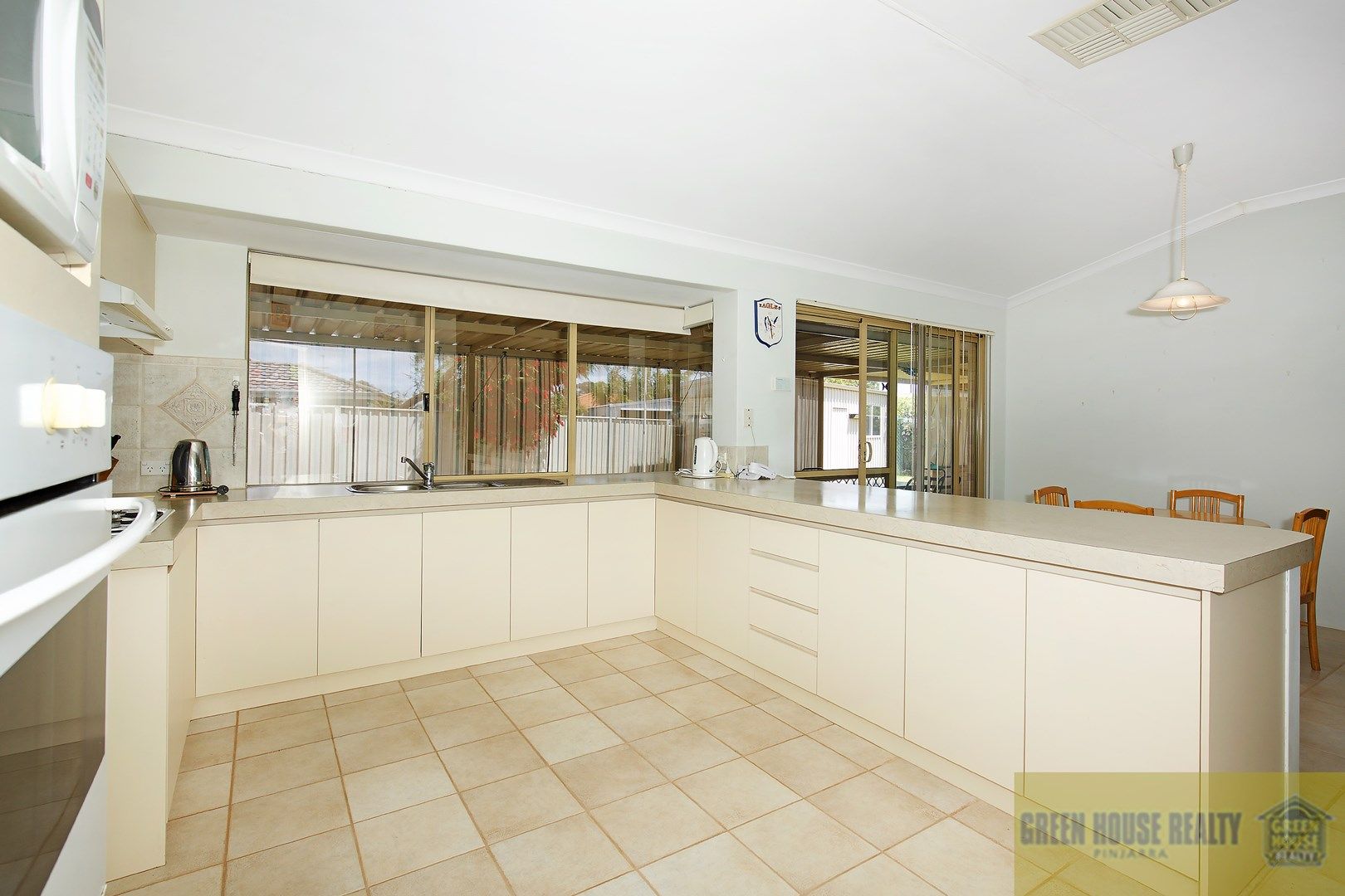 6 Lakes Close, South Yunderup WA 6208, Image 2