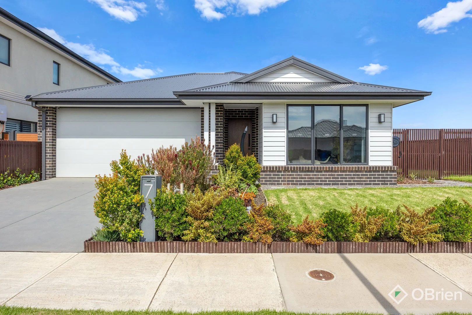 7 Equality Street, Clyde North VIC 3978