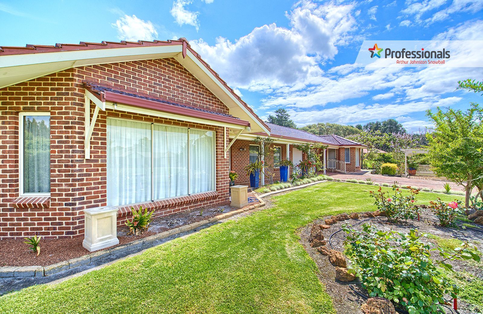 37 Parmelia Way, Mckail WA 6330, Image 2