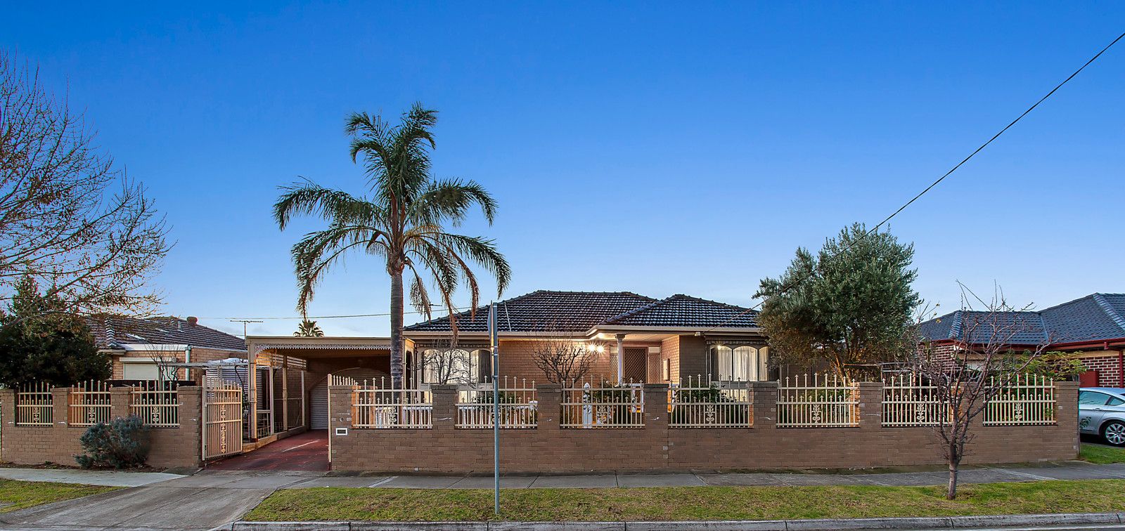 2 Heatherlea Crescent, Keilor East VIC 3033, Image 0